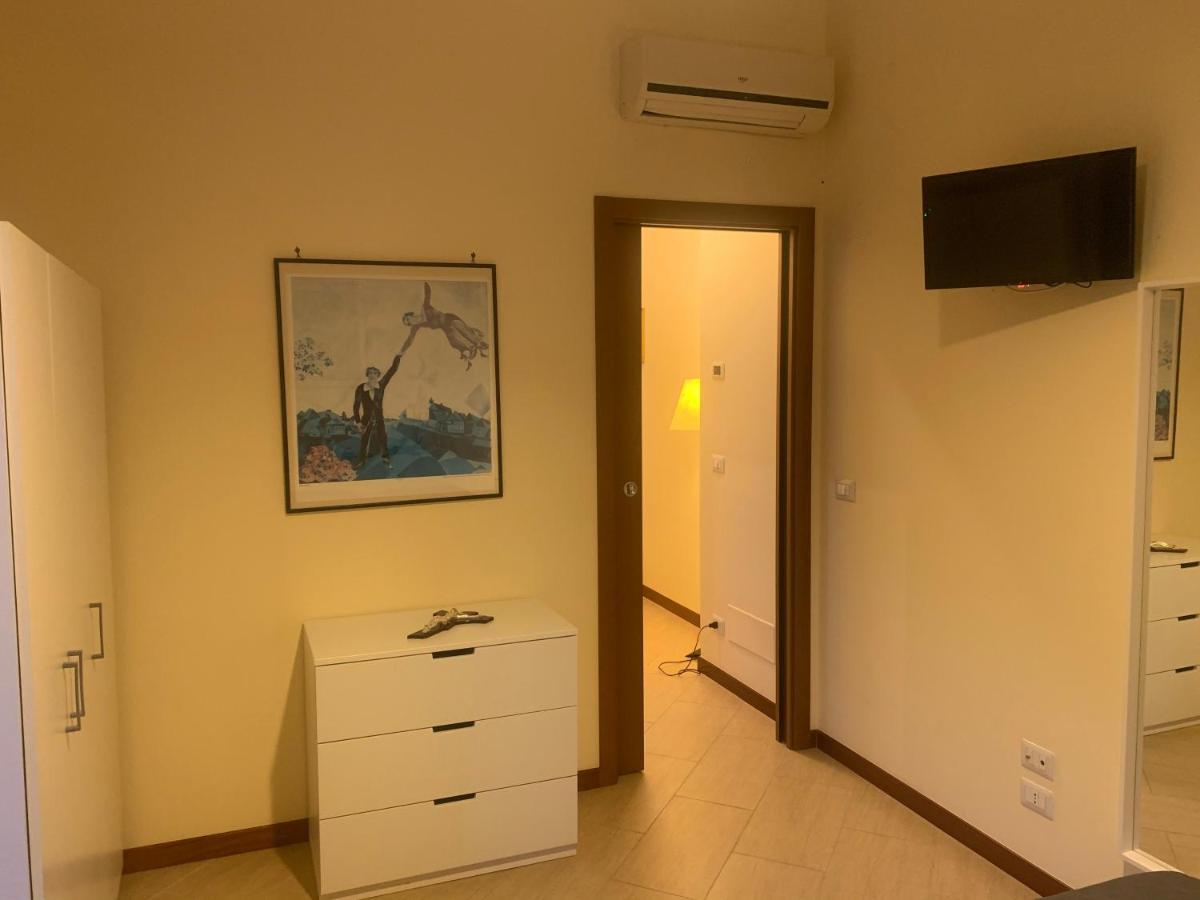 בארי Residenza Giovanni Paolo Secondo- Casa Sull'Albero מראה חיצוני תמונה